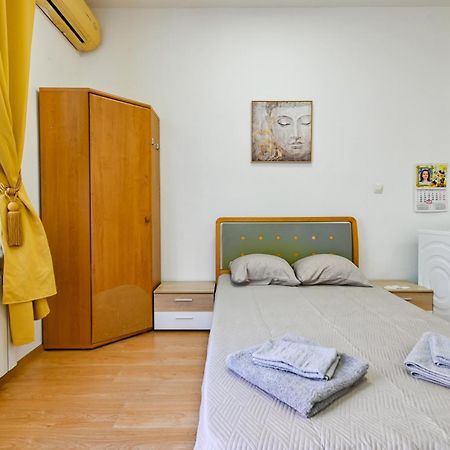Cozy Apartment In Central סופיה מראה חיצוני תמונה